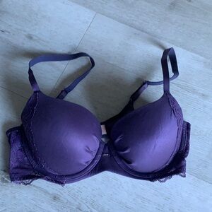 Purple Victoria's Secret Bra size 34 C lace lined Demi Buste double